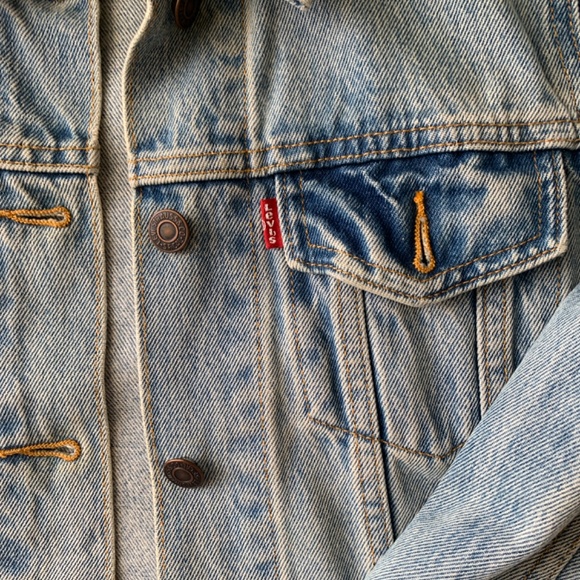 Levi’s denim jacket - Picture 3 of 6